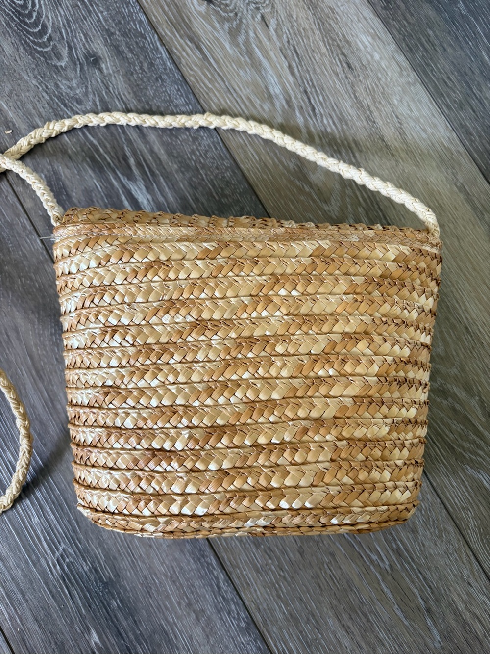 H&M Woven Straw Crossbody Bag in Natural - Picture 3 of 8